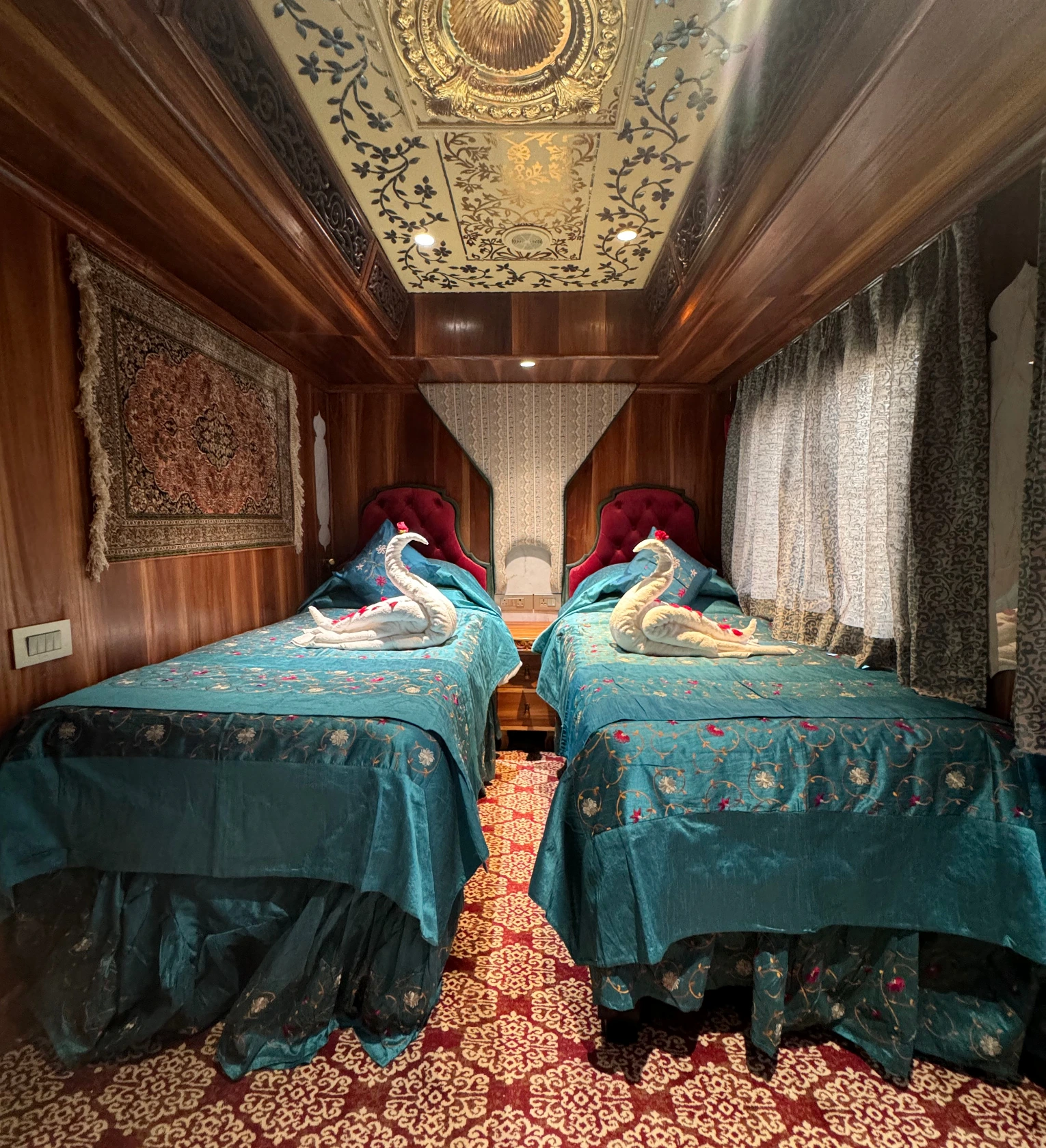 Spacious deluxe cabin accommodation on Palace on Wheels